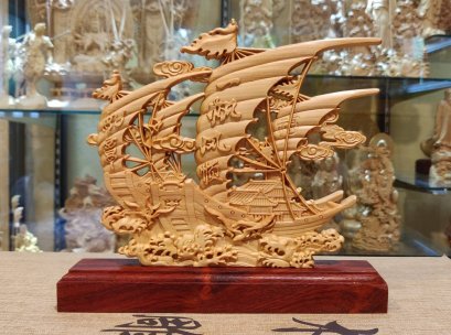 เรือสำเภา ไม้หวงหยางมู้แกะสลัก ขนาด 23 cm.