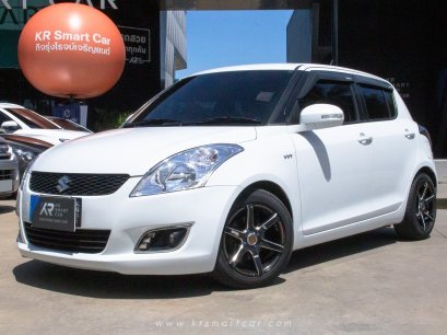 Suzuki Swift 1.2GLX AT สีขาว ปี2012