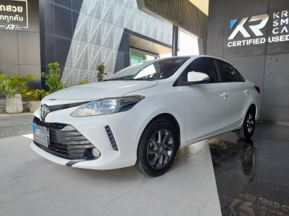 Toyota Vios 1.5E AT สีขาว ปี2018