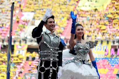 ฟินสมใจ! ประมวลภาพงานบอล ช่อง 3 สวยหล่ออยากห่อกลับบ้านจังพี่จ๋า!