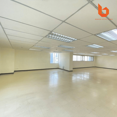 Office For Rent near BTS Nana ออฟฟิศให้เช่าใกล้รถไฟฟ้าสถานีนานา  ขนาด129ตารางเมตร
