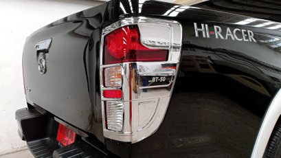 4.ครอบไฟท้าย