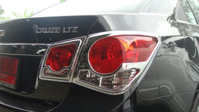 4.Tail Lamp Cover (Chrome)