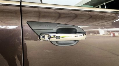 ถาดรองมือ FORDD EEVEREST&#039;22 (ผิวดำ)