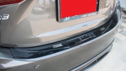 12.Rear Bumper Step (4DR)