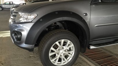 21.คิ้วล้อ (V.2)