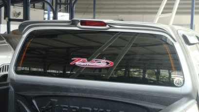 27.Rear Spoiler