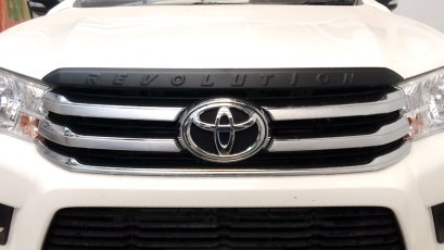 คิ้วฝากระโปรงหน้า (V.1)