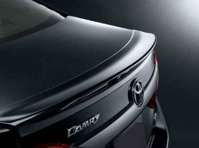 3.Rear Spoiler (Duck Tail)