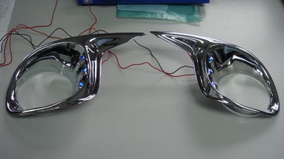 9.Fog Lamp Cover with LED (Year 2004-08)