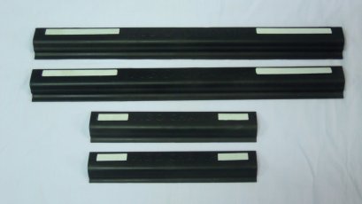 18.ชายบันได (พลาสติก)