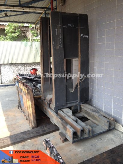 แคล้มหนีบแบนสำหรับรถยกขนาด 5.0-8.0 ตัน / BALE CLAMP FOR 5.0-8.0 TON FORKLIFT