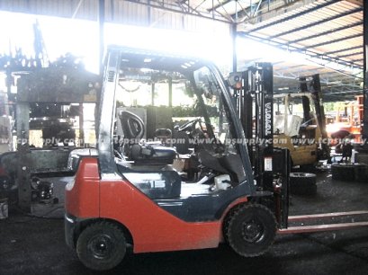 TOYOTA FORKLIFT / 8FG15 / 3.0 m