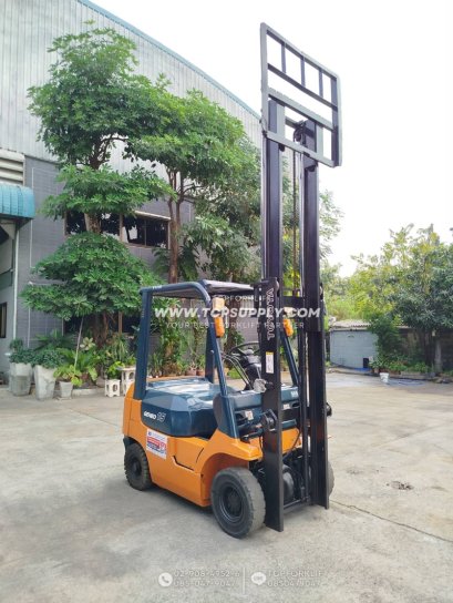 TOYOTA FORKLIFT / 62-7FD15 / 3.0 m