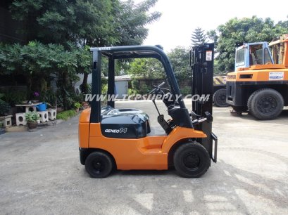 TOYOTA FORKLIFT / 7FGL14 / 3.0 m