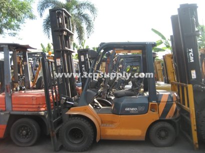 TOYOTA FORKLIFT / 02-7FD20 / 4.5 m