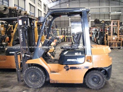 TOYOTA FORKLIFT / 40-7FG25 / 4.5 m