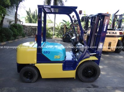 KOMATSU FORKLIFT / FD25HT-12 / 3.0 m