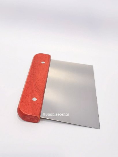 มีดตัดสบู่ ด้ามไม้