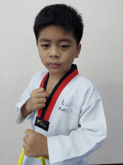 อริย์ทัช นามแดง