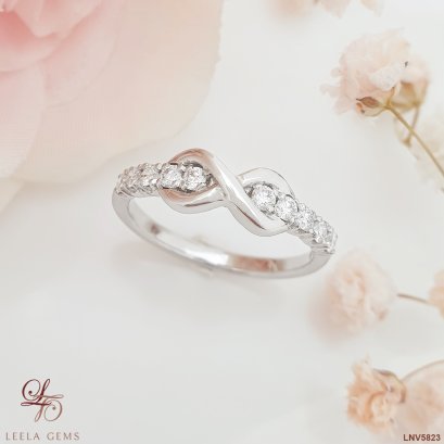 Infinity Diamond Band