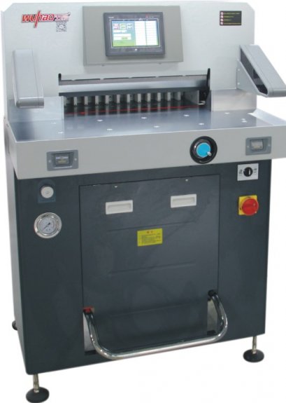 เครื่องตัดกระดาษไฟฟ้า รุ่น 670 PX (HYDRAULIC PAPER CUTTER) 