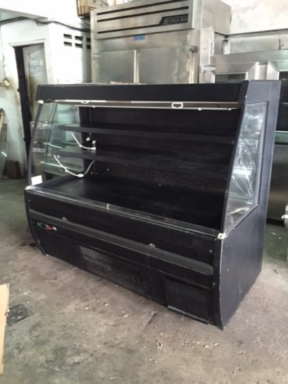 ตู้โชว์เบเกอรี่ แบบ open เปิดโล่ง ไม่มีกระจกหน้า