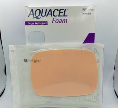 Aquacel Foam Non Adhesive 15x20 cm [420637] exp 08-2022 - แผ่นสภาพดี