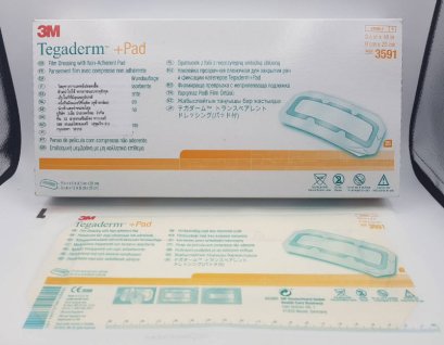 3M Tegaderm + Pad 9x25 cm แผ่นเทปใสปิดแผลกันน้ำพร้อมแผ่นซับ [3591]