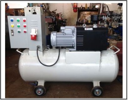 Simplex vacuum pump