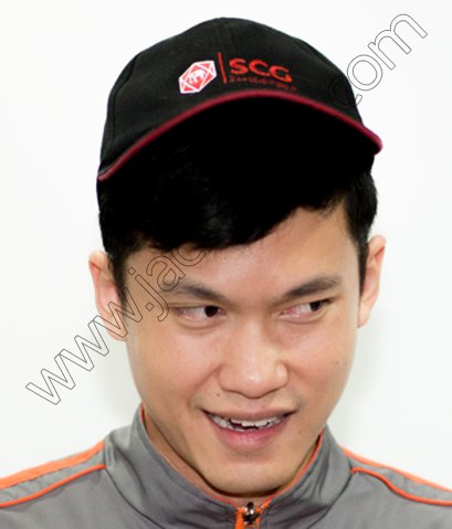 หมวกแก๊ปสีดำพร้อมปักโลโก้ SCG