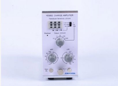 Universal Low Noise Charge Amplifier
