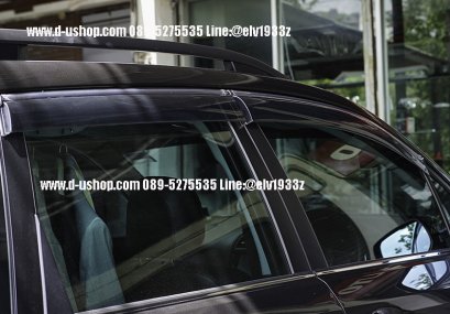 Black door awning, chrome edge, Subaru Forester model