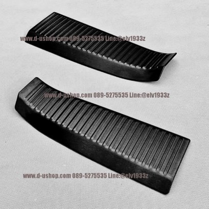 Black stainless steel inner rear bumper protector, Honda HR-V New 2022 (HEV) model.