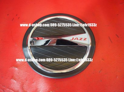 ครอบฝาถังน้ำมันโครเมียมพื้นดำตรงรุ่น Honda Jazz