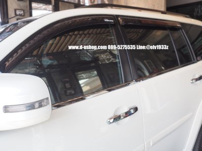 กันสาดสีดำเข้ม สำหรับ Pajero ทรงศูนย์