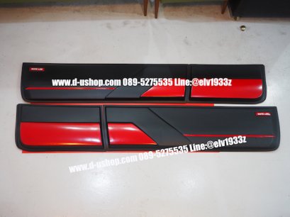 กาบกันกระแทกข้างประตูดำด้าน WHITE LINE สำหรับ Toyota REVO
