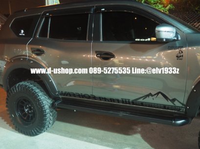 Curved wheel arch, black, model Nissan Terra
