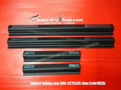 Black door sill trim, stainless steel logo stamping for Chevrolet Trailblazer.