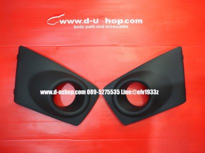 ครอบไฟตัดหมอกดำด้านตรงรุ่น Mitsubishi Triton