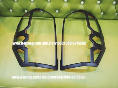 ครอบไฟท้ายดำด้านตรงรุ่น Mitsubishi Triton All New 2019