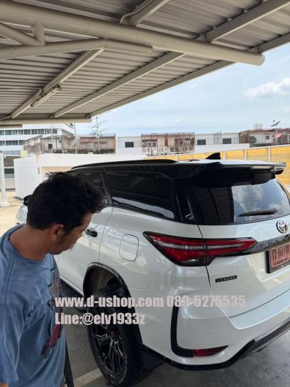 ราวหลังคาแบบไม่เจาะหลังคาตรงรุ่น สีดำเงา Toyota Fortuner 2015-2024