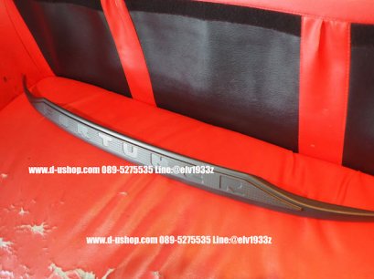 คิ้วท้ายดำด้านแบบมีโลโก้ตรงรุ่น Toyota Fortuner All New 2015 