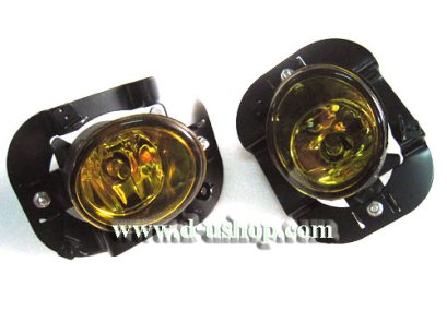 ไฟสปอร์ตไลท์ Nissan March เลนส์เหลือง งาน Carri