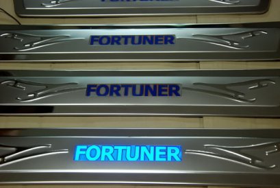 กาบบันได Fortuner