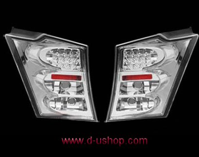 โคมไฟท้าย Freed LED (โคมขาว)