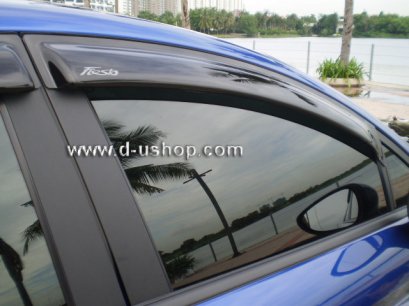 กันสาดอย่างดี สีดำเล็ก Ford Fiesta