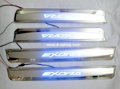 กาบบันไดมีไฟโลโก้ Exora