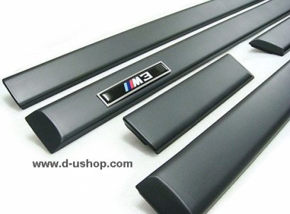 กาบข้างประตูพร้อม Logo BMW E36