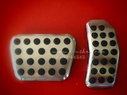 แป้นเหยียบกันลื่น Ford Fiesta